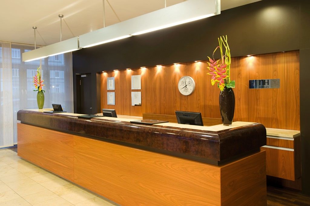 Nh Hamburg Altona Hotel Exterior photo