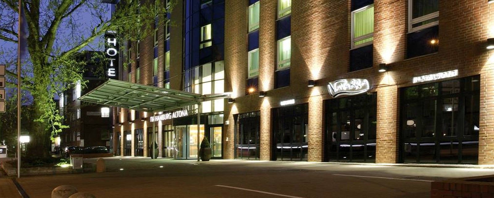 Nh Hamburg Altona Hotel Exterior photo