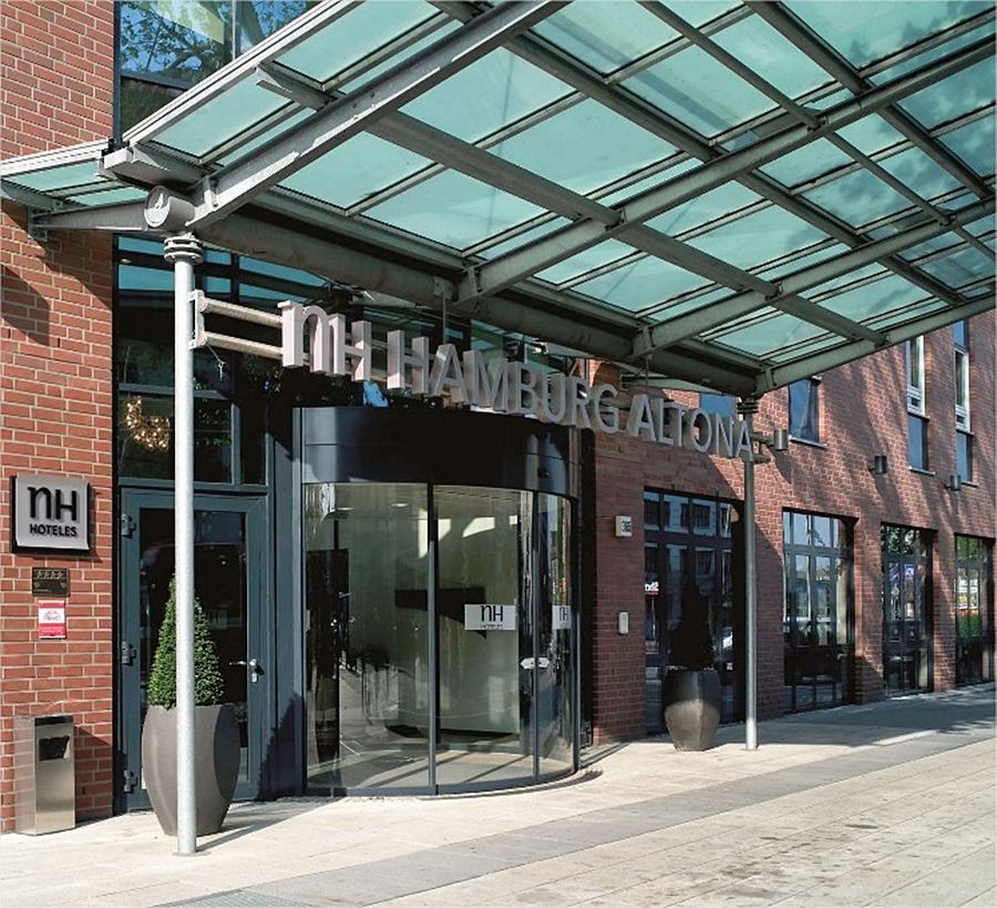 Nh Hamburg Altona Hotel Exterior photo