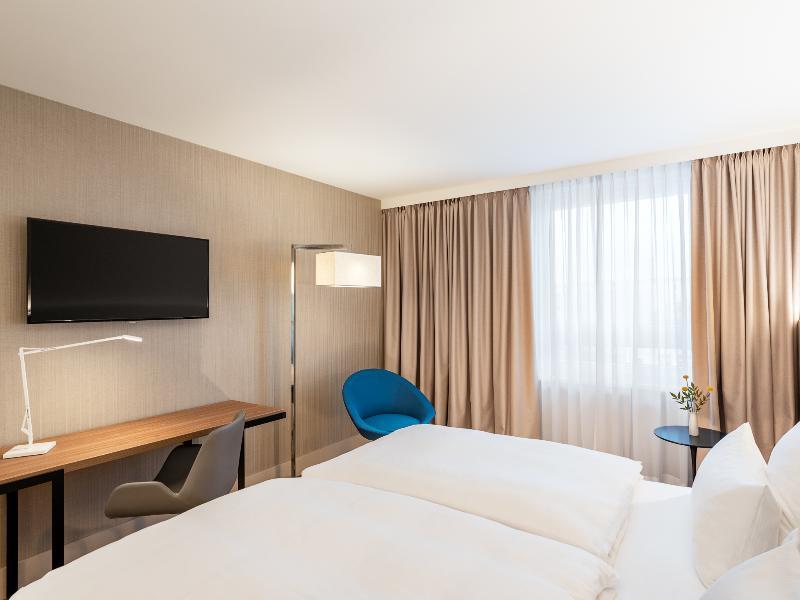 Nh Hamburg Altona Hotel Exterior photo